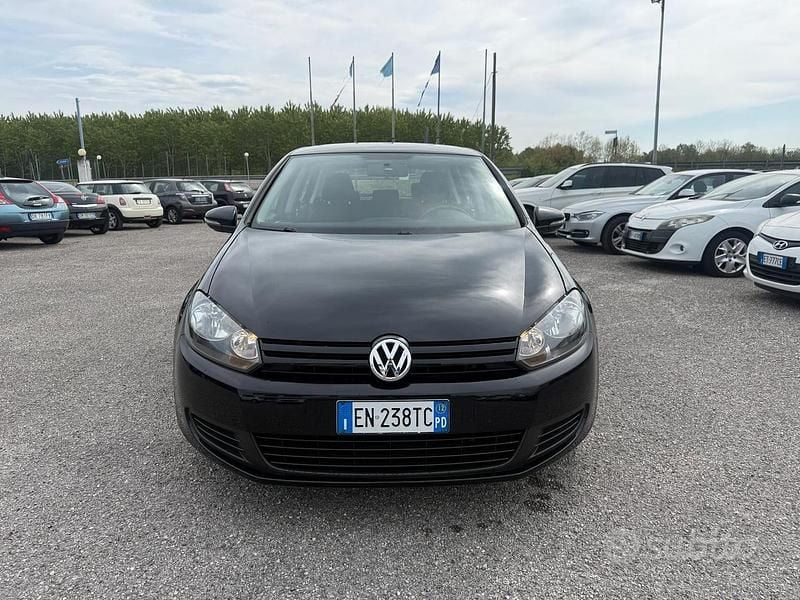 Usata VW Golf VII Highline 105 CV (77 kW) 2012 Nero Berlina