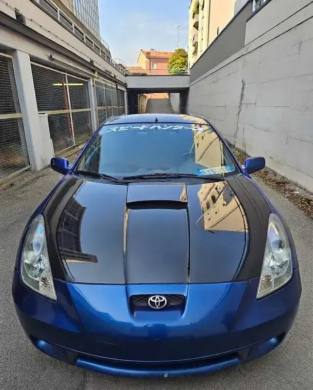 Usata Toyota Celica T2 143 CV (105 kW) 2000 Bluazzurro Coupé