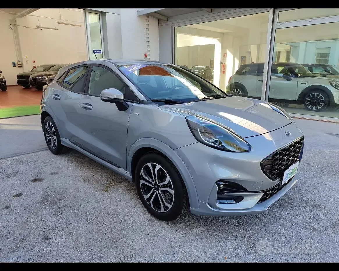 Usata Ford Puma ST 125 CV (91 kW) 2023 Marrone SUV