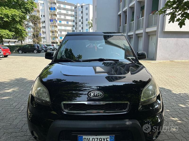 Usata Kia Soul 128 CV (94 kW) 2009 Nero SUV