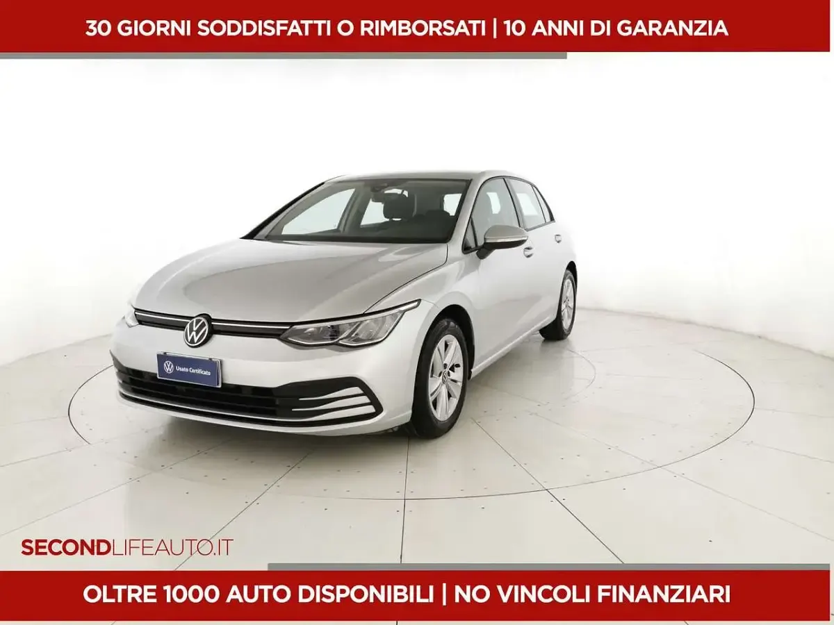 Usata VW Golf VIII Life 131 CV (96 kW) 2022 Berlina