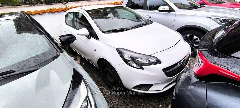 Usata Opel Corsa Enjoy 75 CV (55 kW) 2017 Bianco Berlina