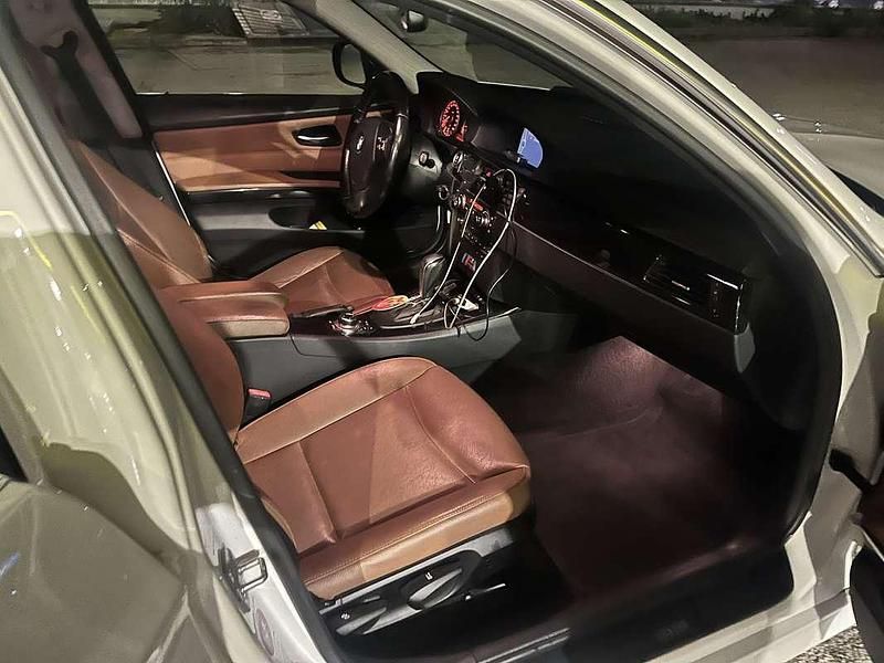 Usata BMW 320 184 CV (135 kW) 2011 Berlina