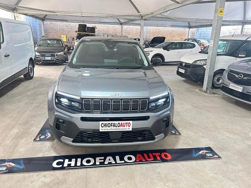Nuova Jeep Avenger Summit 100 CV (73 kW) 2025 Grigio SUV