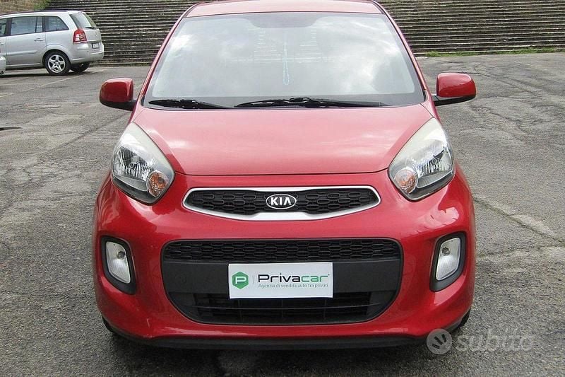 Usata Kia Picanto Active 67 CV (49 kW) 2016 Rosso Utilitaria