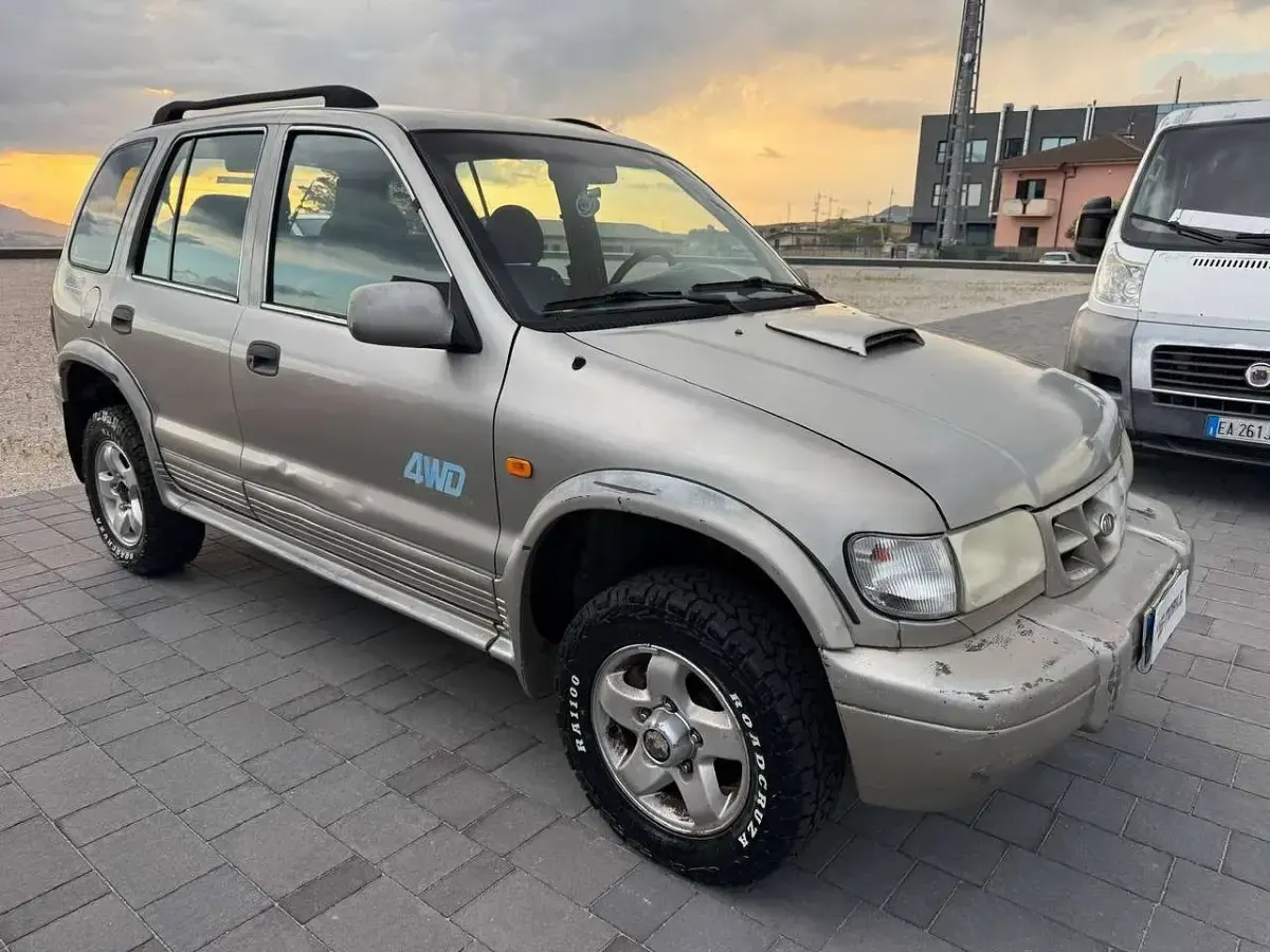 Usata Kia Sportage Comfort 86 CV (63 kW) 1999 Grigio SUV