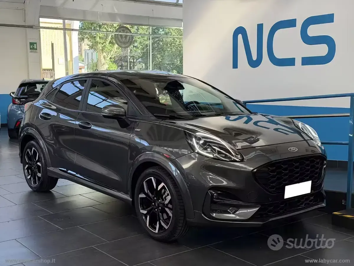 Usata Ford Puma ST 125 CV (91 kW) 2024 Grigio SUV
