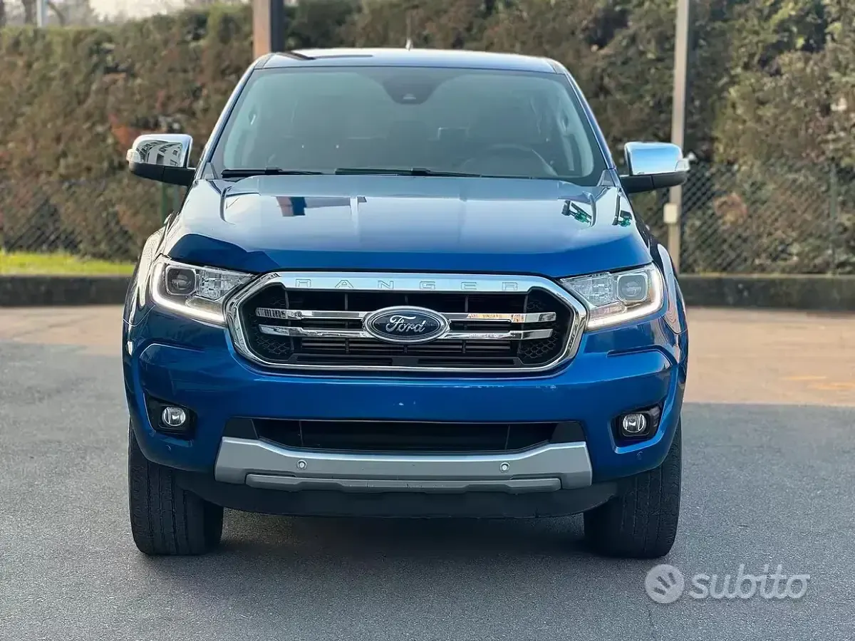 Usata Ford Ranger Limited 170 CV (125 kW) 2022 Bluazzurro Pick-up