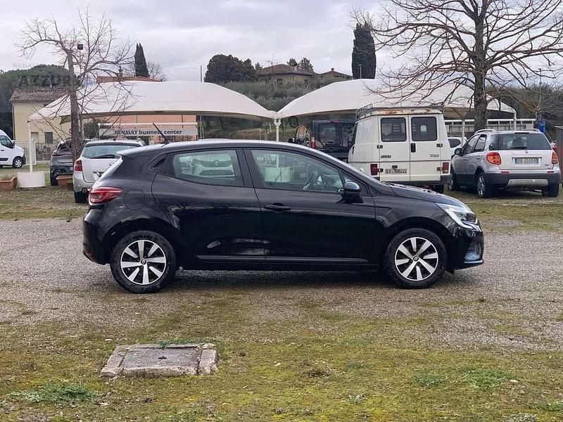 Usata Renault Clio V Equilibre 90 CV (66 kW) 2023 Nero Utilitaria