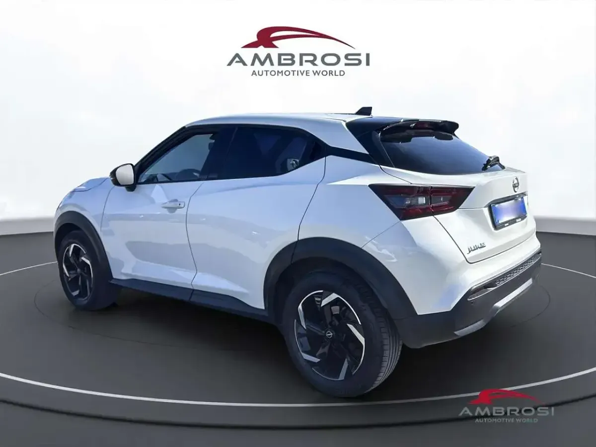 Usata Nissan Juke N-Connecta 114 CV (83 kW) 2023 Bianco SUV