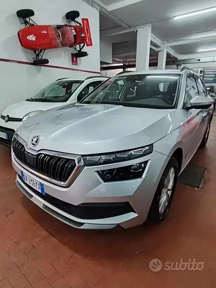 Usata Skoda Kamiq Ambition 110 CV (80 kW) 2022 Grigio SUV