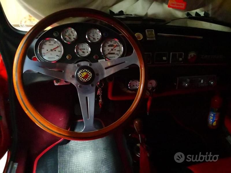 Usata Fiat 750 1970 Rosso Berlina