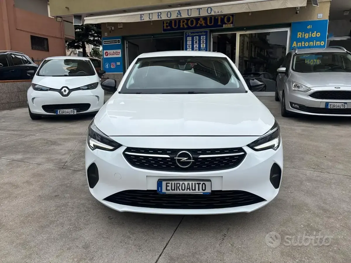 Usata Opel Corsa Elegance 102 CV (75 kW) 2021 Bianco Utilitaria
