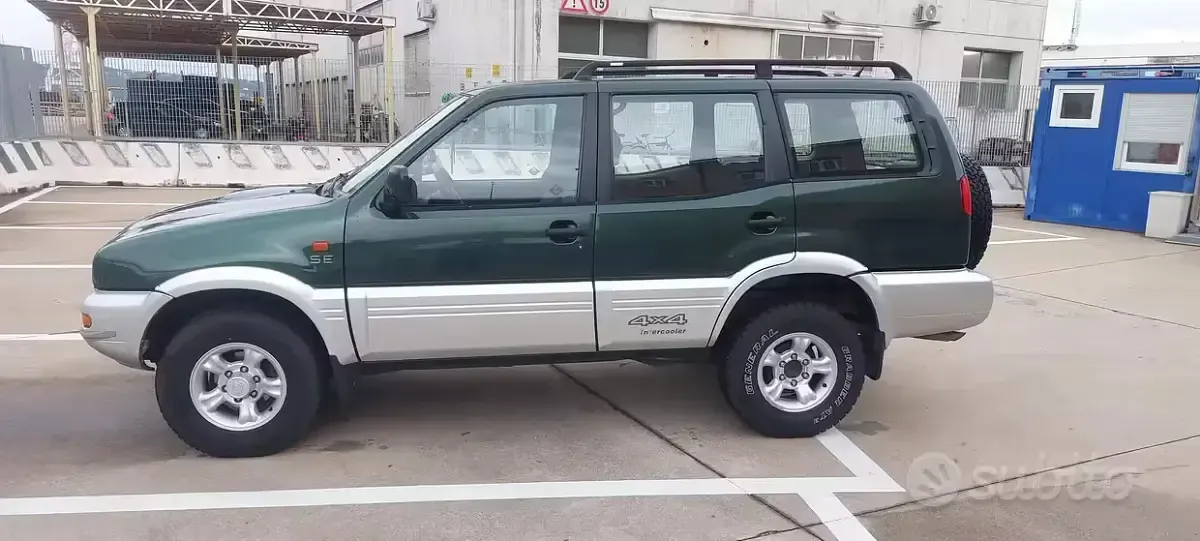 Usata Nissan Terrano 125 CV (91 kW) 1999 Verde SUV
