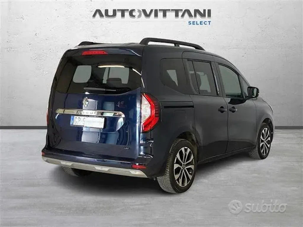 Usata Renault Kangoo Techno 50 kW (69 CV) 2023 Blu scuro Monovolume