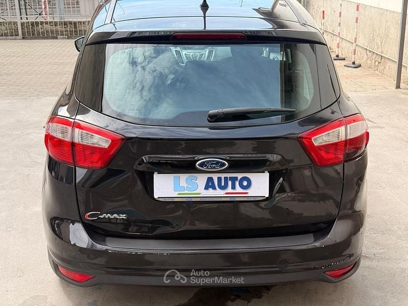 Begagnad Ford C-MAX 120 HK (88 kW) 2014 Minibuss