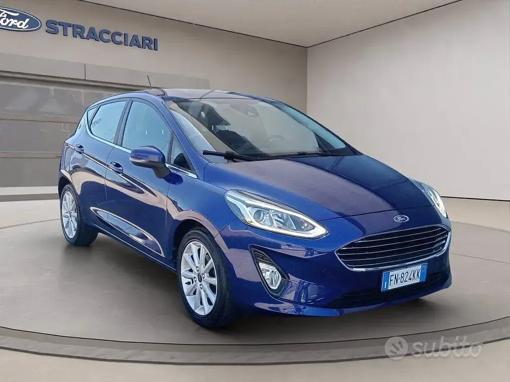 Usata Ford Fiesta Titanium 101 CV (74 kW) 2018 Blu metallizzato Utilitaria