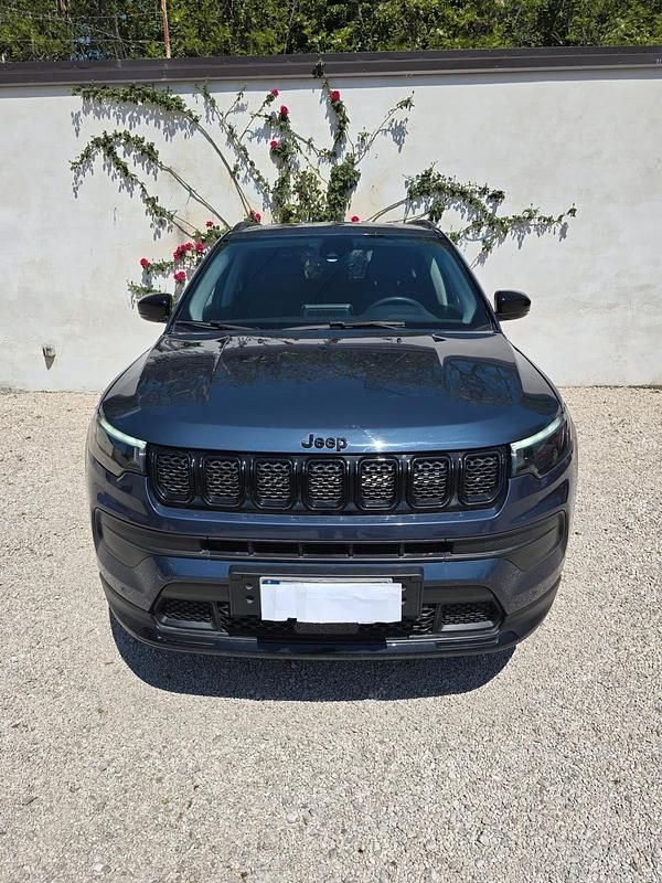 Usata Jeep Compass Night Eagle 130 CV (95 kW) 2022 Blu SUV