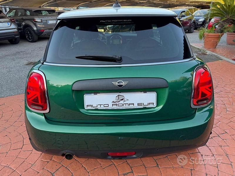 Usata Mini ONE 102 CV (75 kW) 2020 Verde Utilitaria