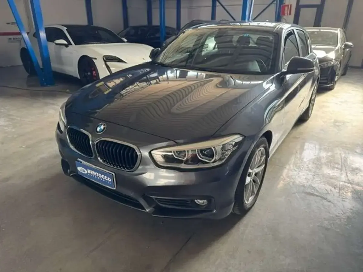 Usata BMW 118 150 CV (110 kW) 2019 Grigio Berlina