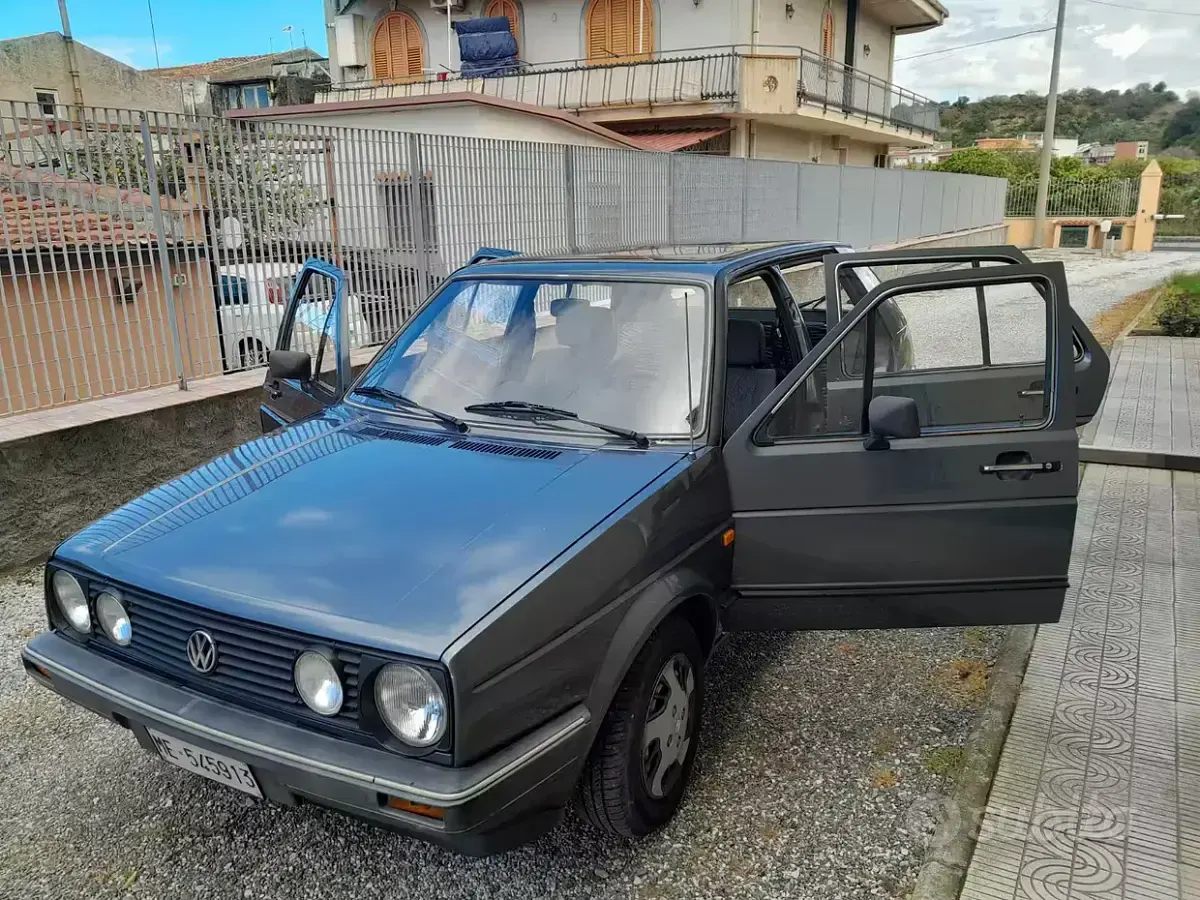 Usata VW Golf II 73 CV (53 kW) 1985 Grigio Utilitaria