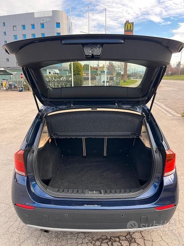 Usata BMW X1 143 CV (105 kW) 2010 Blu/azzurro SUV