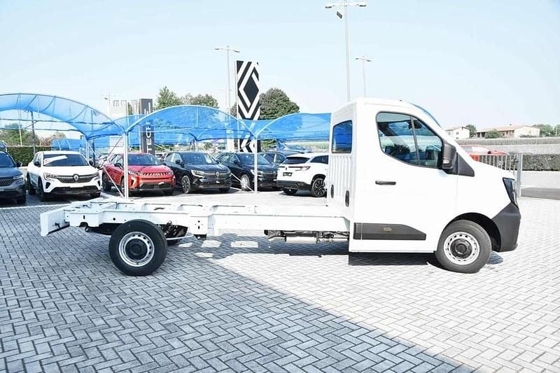 Nuova Renault Master 150 CV (110 kW) 2025 Bianco minerale  opaca Furgone