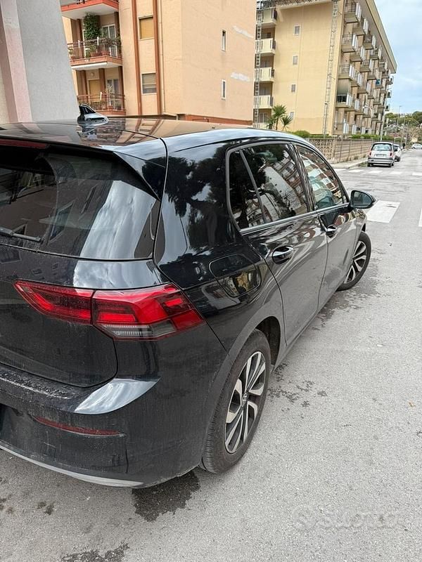 Usata VW Golf VIII Active 2022 Nero Berlina