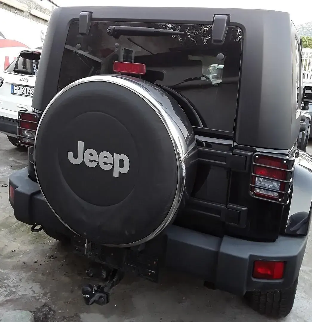 Usata Jeep Wrangler 2009 Nero SUV