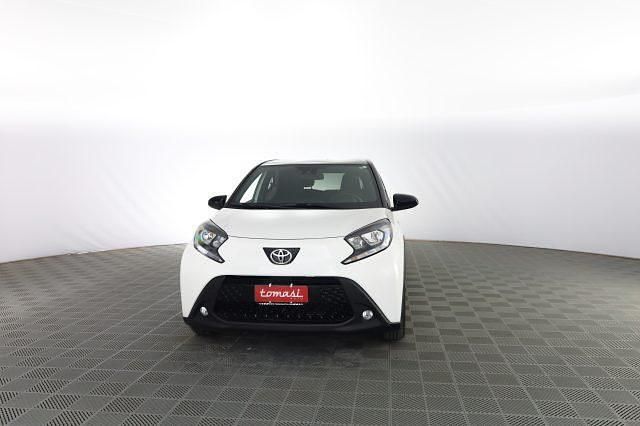 Usata Toyota Aygo X Trend 72 CV (52 kW) 2025 Superwhite/ black SUV