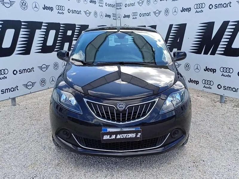 Usata Lancia Ypsilon S 69 CV (50 kW) 2022 Nero Utilitaria