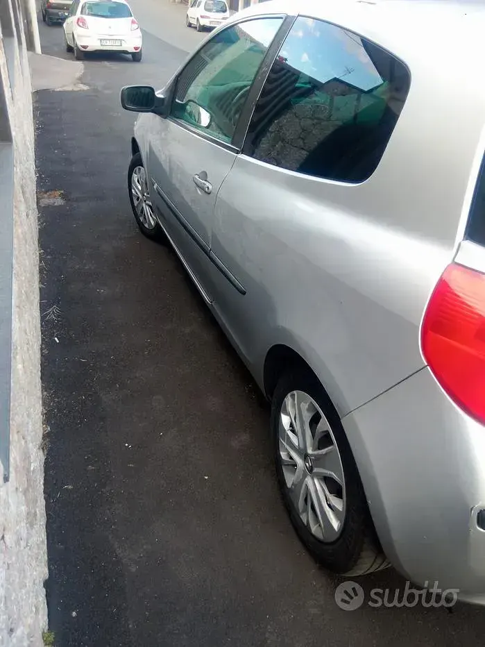 Usata Renault Clio II 2007 Grigio Utilitaria