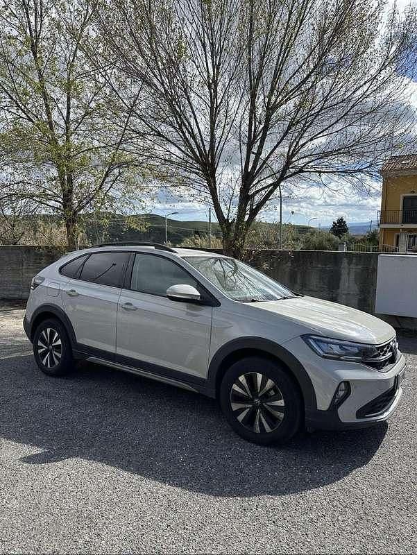 Begagnad VW Taigo Life 95 HK (69 kW) 2023 Beige SUV