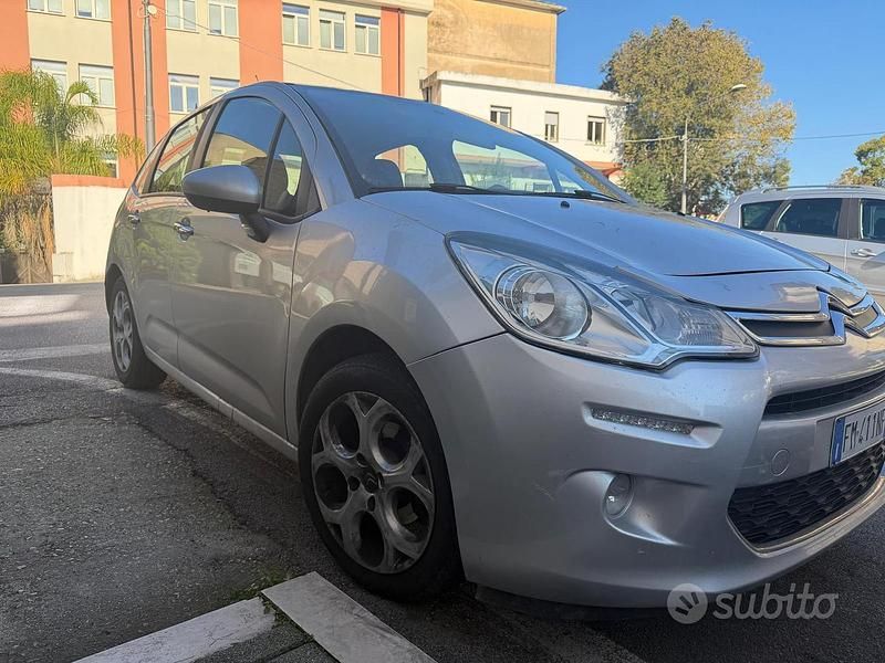 Grigio Usata 2015 Citroën C3 Exclusive Tre volumi | 4200 € (Ottimo prezzo) - Immagine 1/4