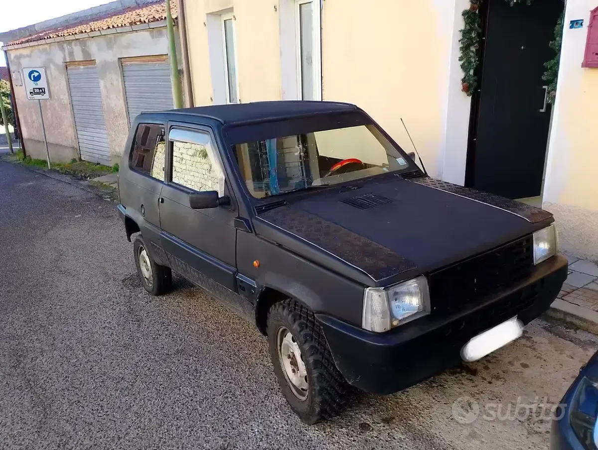 Usata Fiat Panda 4x4 54 CV (39 kW) 1997 Nero Utilitaria
