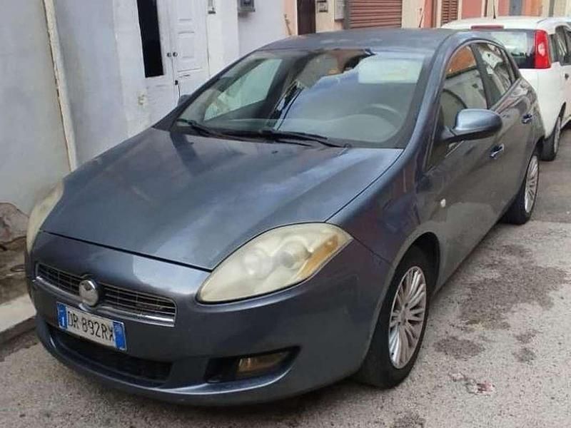 Usata Fiat Bravo Dynamic 105 CV (77 kW) 2008 Utilitaria