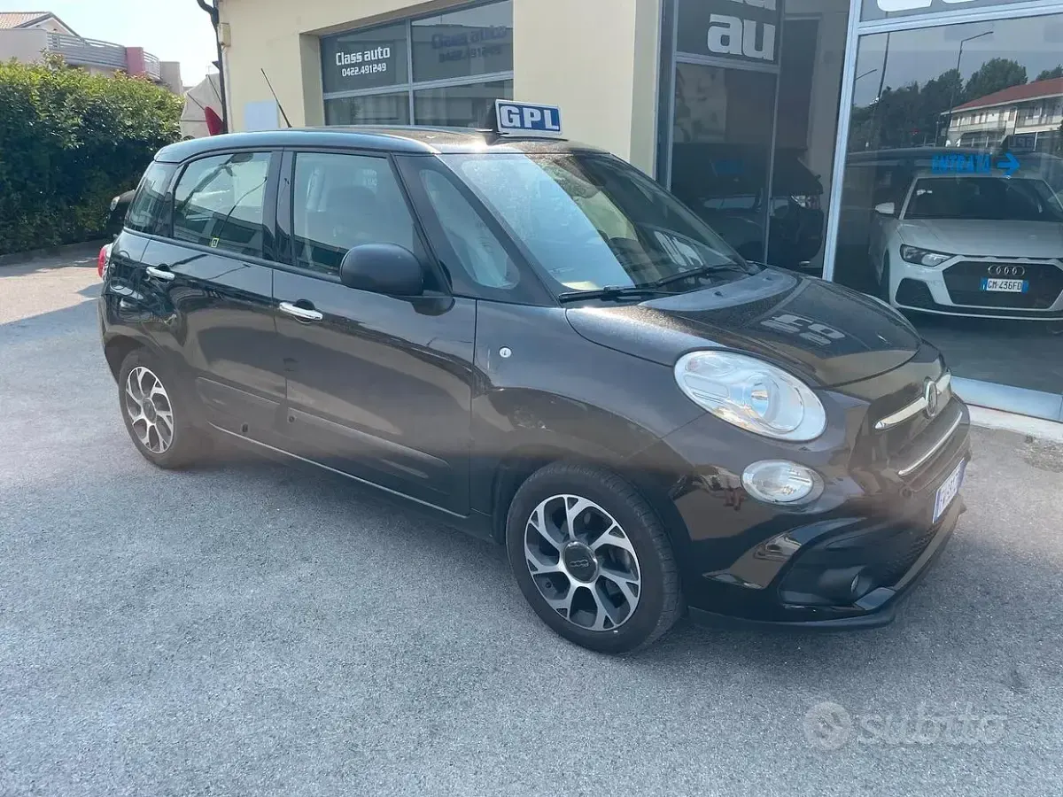 Usata Fiat 500L Mirror 95 CV (69 kW) 2018 Nero Monovolume