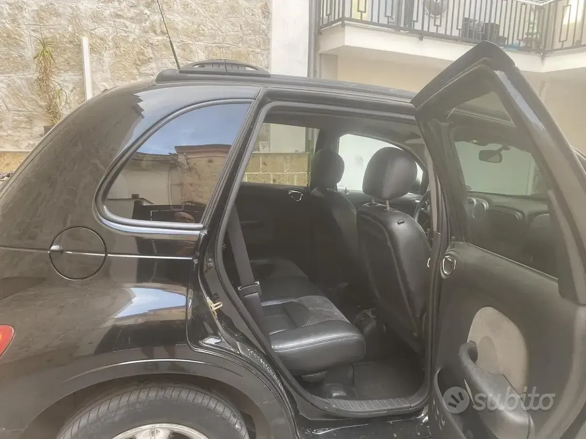 Usata Chrysler PT Cruiser 121 CV (88 kW) 2004 Nero Berlina