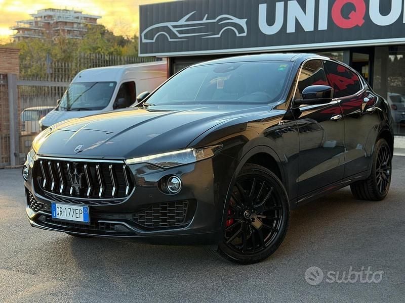 Usata Maserati Levante GT 330 CV (242 kW) 2023 Nero SUV