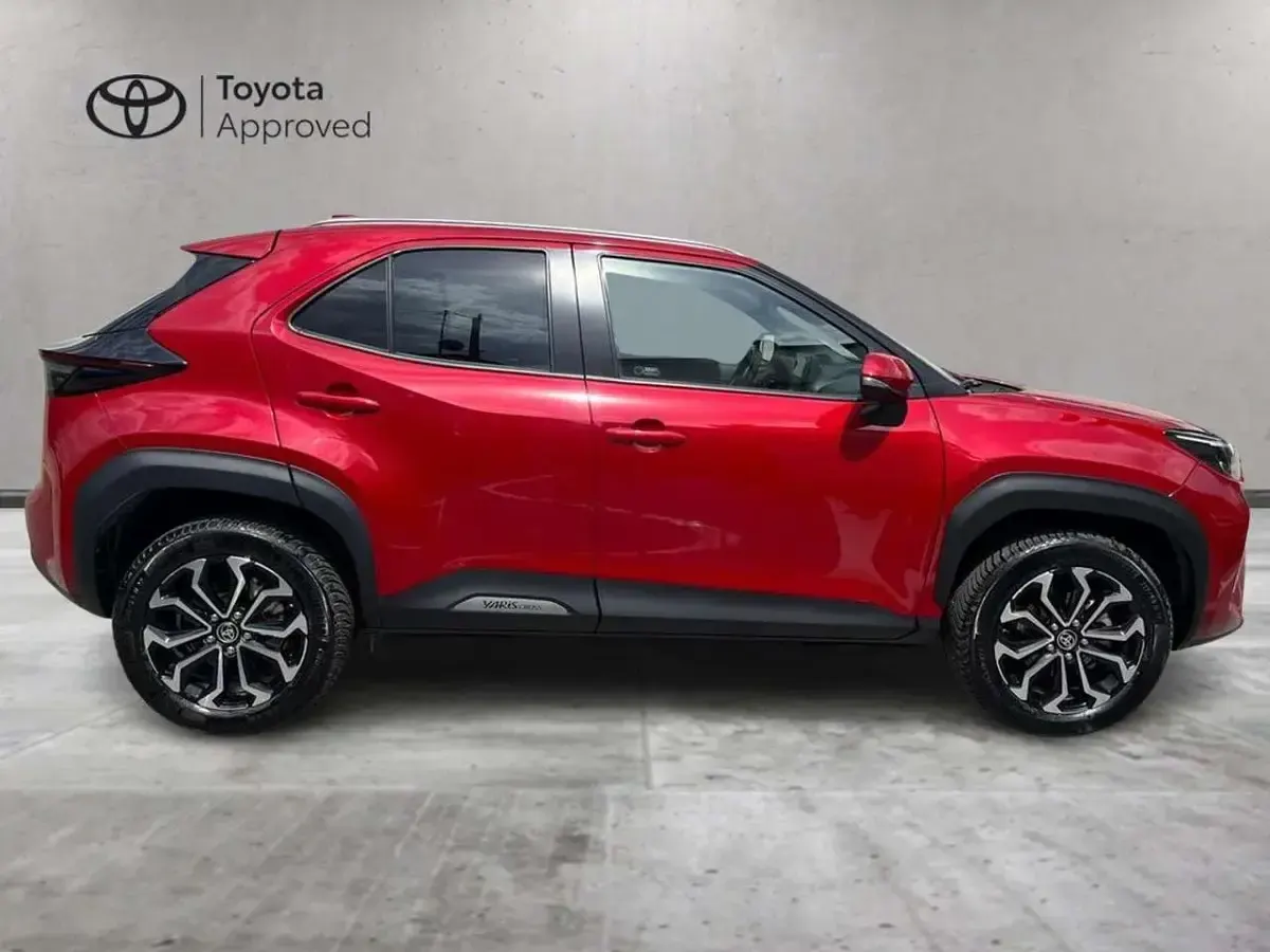 Usata Toyota Yaris Trend 92 CV (67 kW) 2022 Other Utilitaria