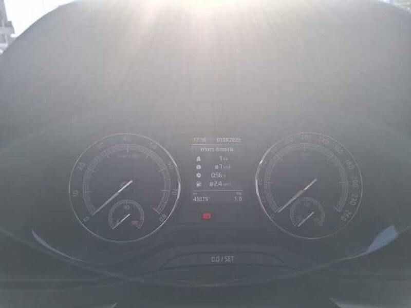 Usata Skoda Karoq Executive 110 CV (80 kW) 2021 Nero SUV