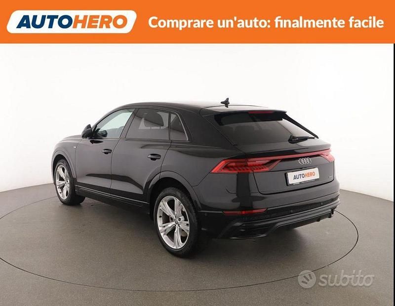 Usata Audi Q8 286 CV (210 kW) 2019 Nero SUV