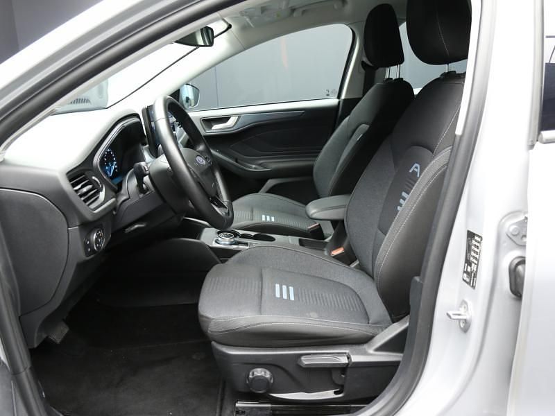 Usata Ford Focus Active 115 CV (84 kW) 2023 Vari colori pastello Station wagon