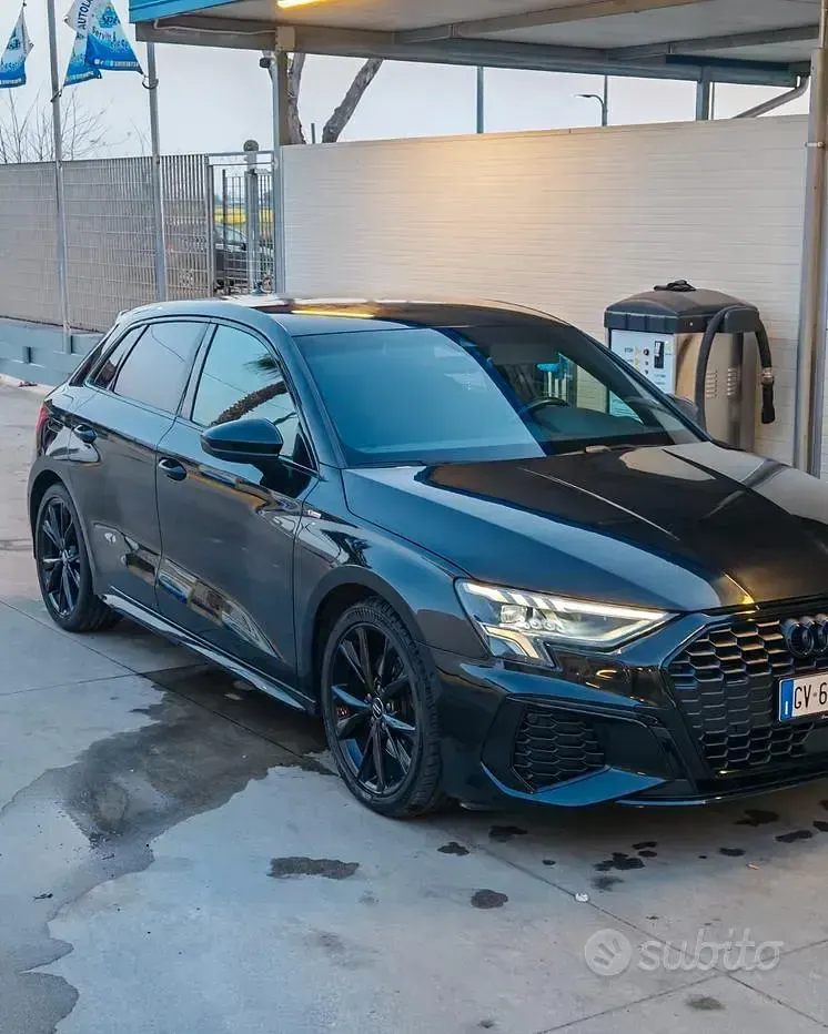 Usata Audi A3 Ambiente 116 CV (85 kW) 2021 Nero Berlina