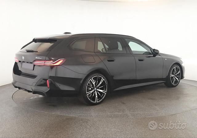 Usata BMW 520 M Sport 197 CV (144 kW) 2025 Nero Station wagon