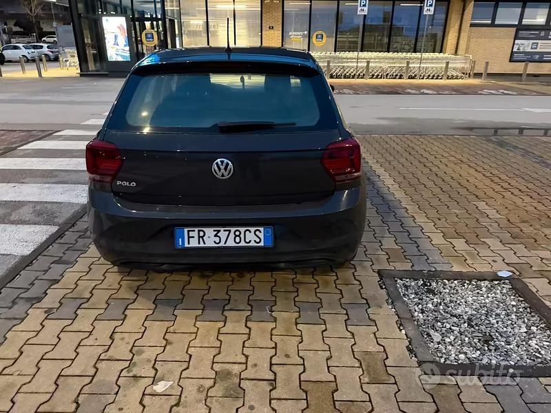Usata VW Polo Comfortline 80 CV (58 kW) 2018 Utilitaria