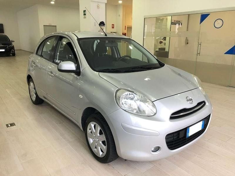 Usata Nissan Micra Acenta 80 CV (58 kW) 2011 Argento Berlina