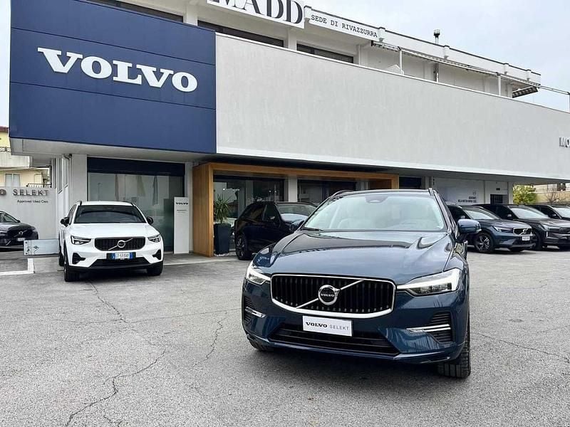 Usata Volvo XC60 Core 197 CV (144 kW) 2024 Blu/azzurro SUV