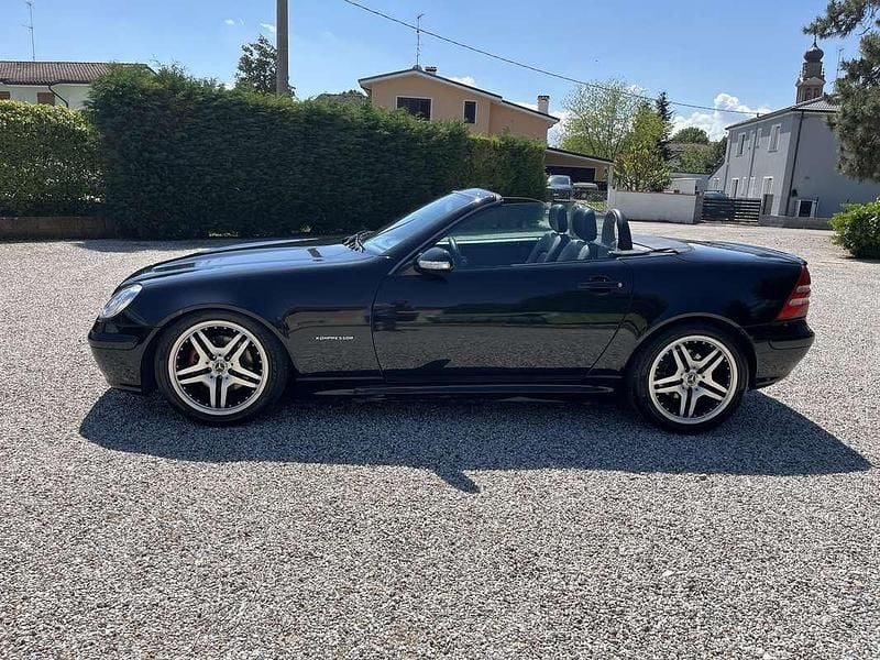 Usata Mercedes SLK230 197 CV (144 kW) 2000 Cabrio