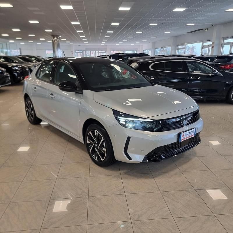 Usata Opel Corsa S 74 CV (54 kW) 2024 Argento Berlina